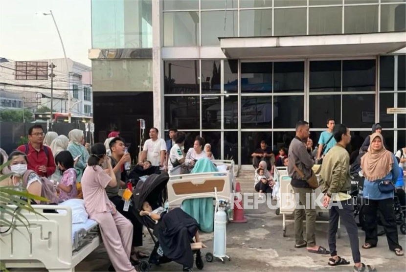 Kebakaran Terjadi di RS Hermina Jakarta, Saksi Dengar Suara Ledakan Panel Listrik