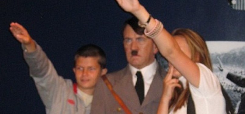 Patung Hitler