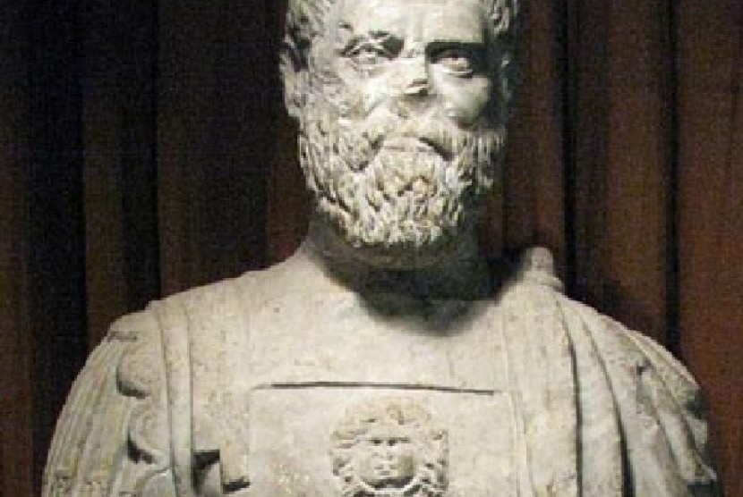 Patung Kaisar Marcus Didius Severus Julianus 