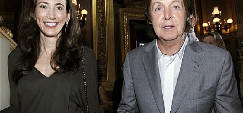 Paul McCartney dan calon istrinya