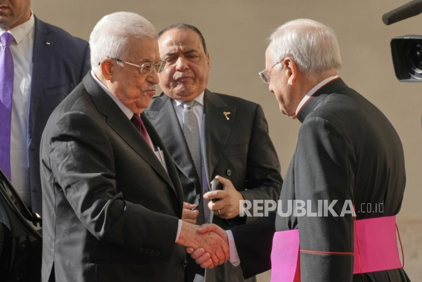 Lakukan Pertemuan Perdana, Paus Leo dan Mahmoud Abbas Bahas Kondisi Gaza