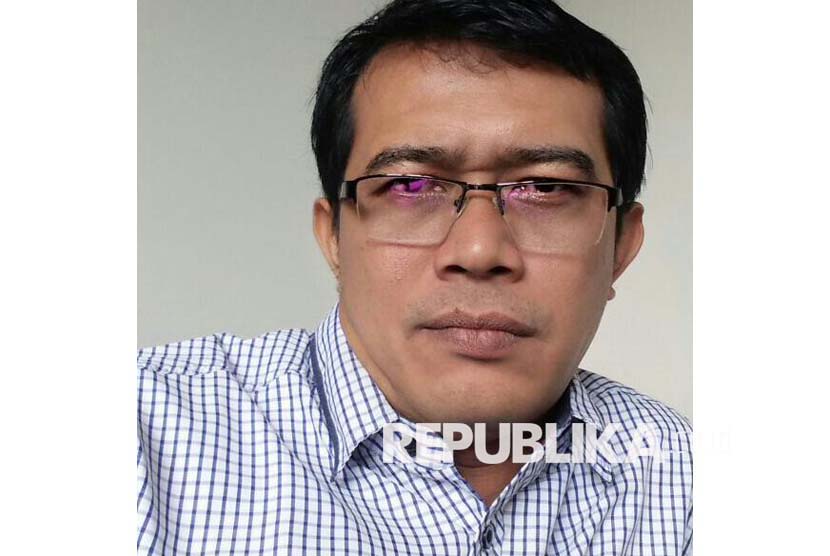Pdt Penrad Siagiaan