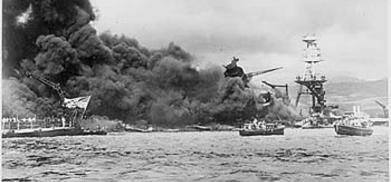 Pearl Harbour hancur dalam Perang Dunia II. (ilustrasi)