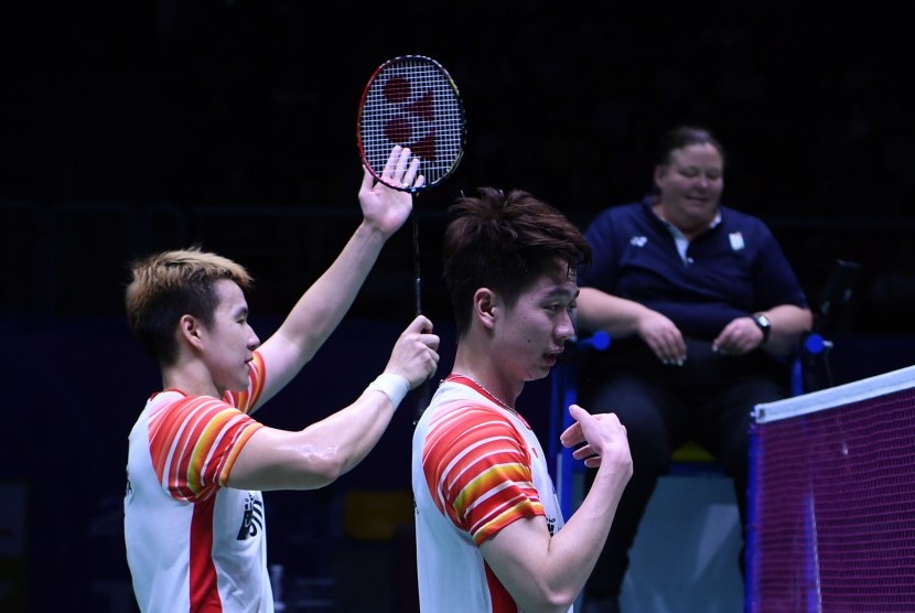 Pebulu tangkis ganda putra Indonesia Marcus Fernaldi Gideon (kiri) dan Kevin Sanjaya Sukamuljo.