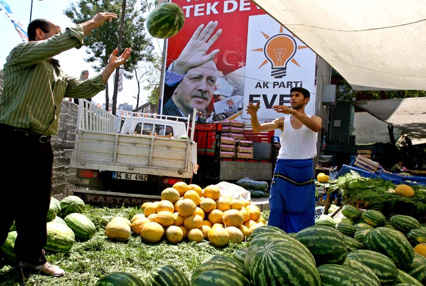 Pedagang buah-buahan di Turki. (ilustrasi)