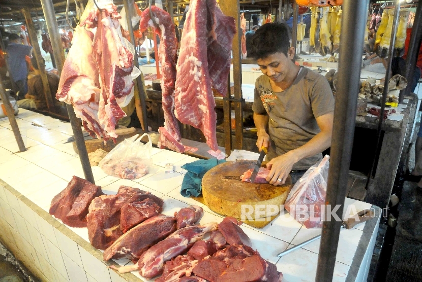 Butcher at Pasar Senen, Jakarta. 