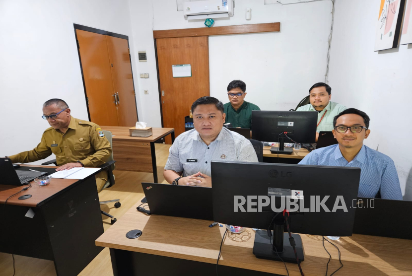 Pegawai Dinas Komunikasi Informatika dan Statistik (Diskominfo Statistik) Kabupaten Bandung Barat (KBB) Mengikuti Sertifikasi Government Chief Information Officer (GCIO). 