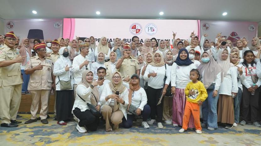 Pejuang Bunda Pertiwi mendukung kemenangan Prabowo Subianto pada Pilpres 2024.