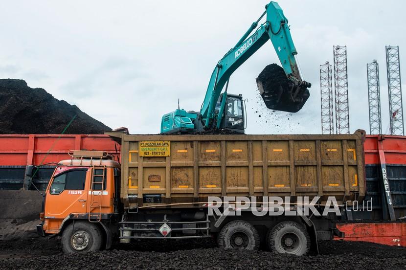 Ilustrasi. Warga di Rusunawa Marunda masih merasakan polusi debu batu bara meski Pemerintah Provinsi DKI Jakarta sudah memberikan sanksi administratif kepada Badan Usaha Pelabuhan PT Karya Citra Nusantara (KCN).