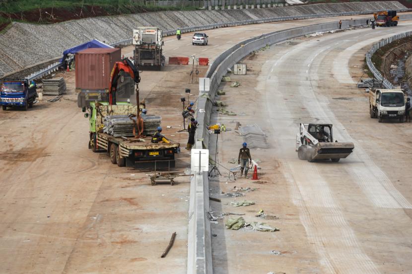 Target Penyelesaian Pembangunan Jalan Tol 2022 | Republika Online