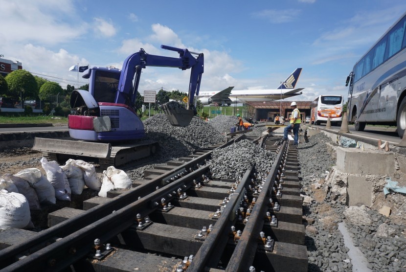 A Russian company will soon build railway tracks connecting the provinces of East Kalimantan and Central Kalimantan (Illustration).