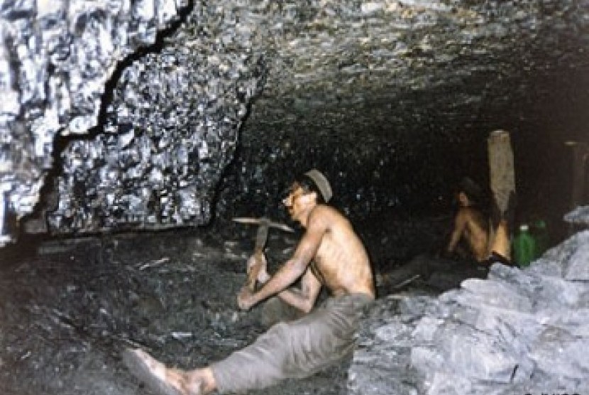 Pekerja tambang batu bara di Pakistan, ilustrasi