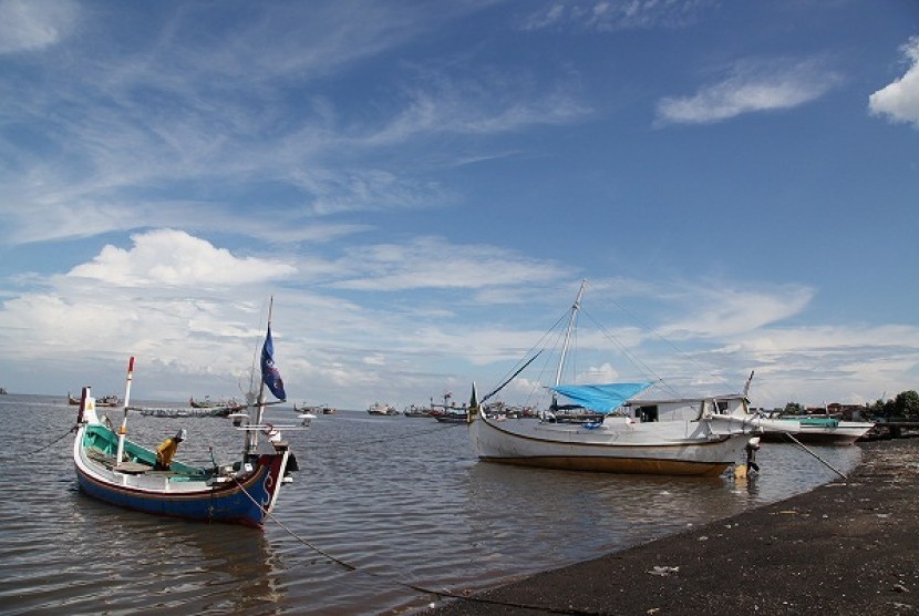Pelabuhan lama Panarukan, Jawa Timur.