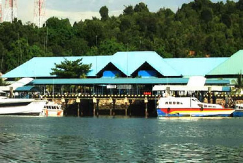 Pelabuhan Punggur, Batam.