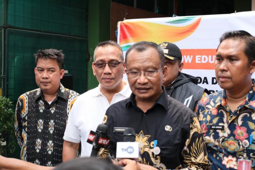 Pelaksana Tugas (Plt) Kepala Disdik DKI Jakarta, Purwosusilo.