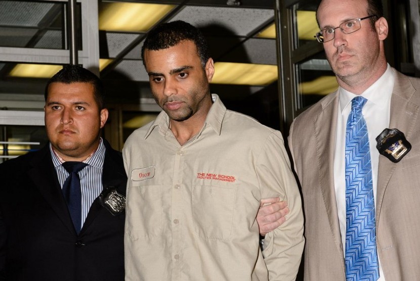 Pelaku penembakan seorang imam di masjid New York, Oscar Morel akan menghadapi persidangan.