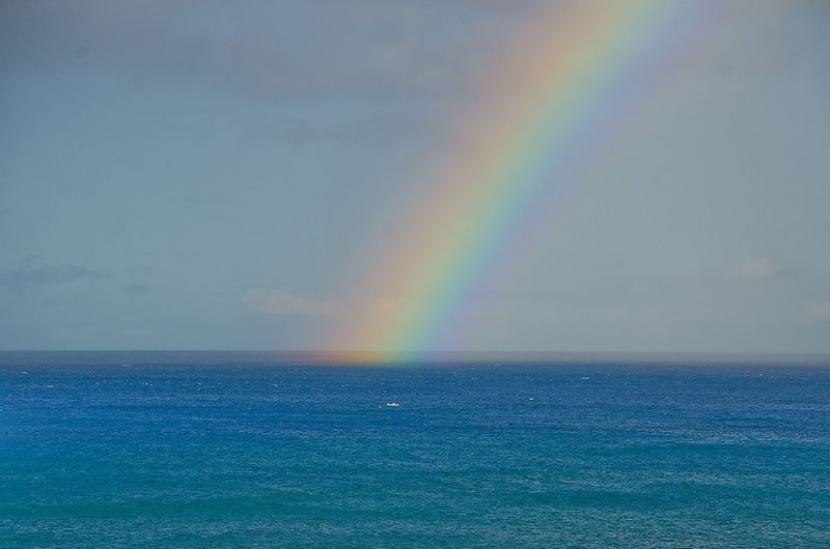 Peneliti sebut Hawaii adalah tempat terbaik di Bumi melihat fenomena alam pelangi.