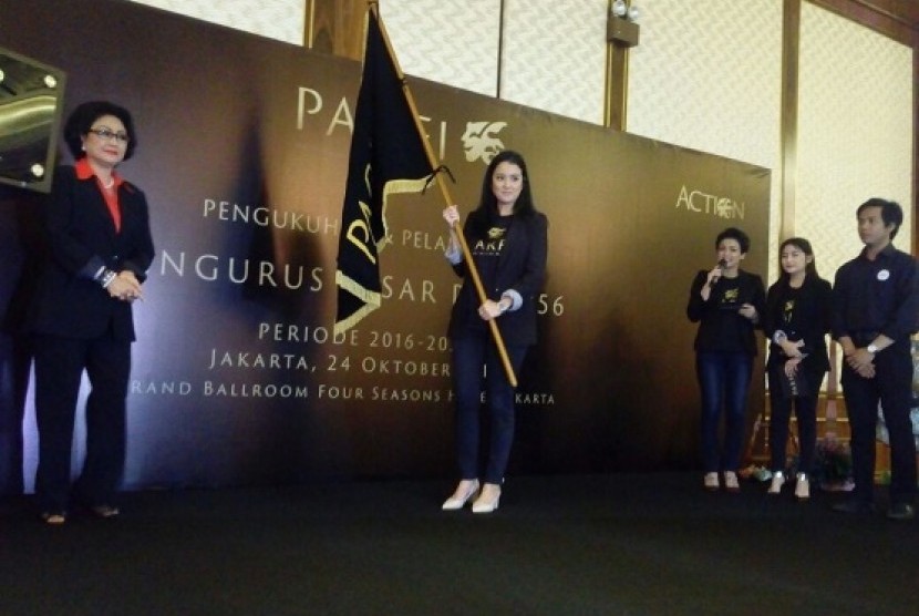 Pelantikan pengurus Parfi 56 dimana Prilly Latuconsina menjadi salah satu pengurusnya