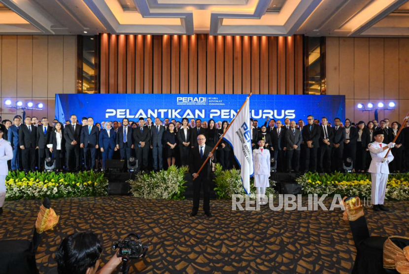 Pelantikan PERADI SAI.