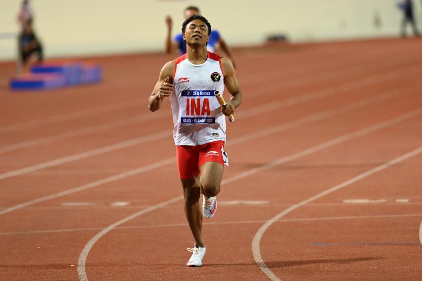 Sprinter Indonesia, Lalu Muhammad Zohri, dibekap cedera di SEA Games 2023 Kamboja.