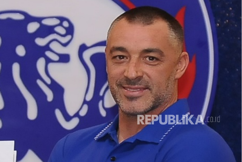 Pelatih Arema FC Jose Manuel Gomes da Silva.