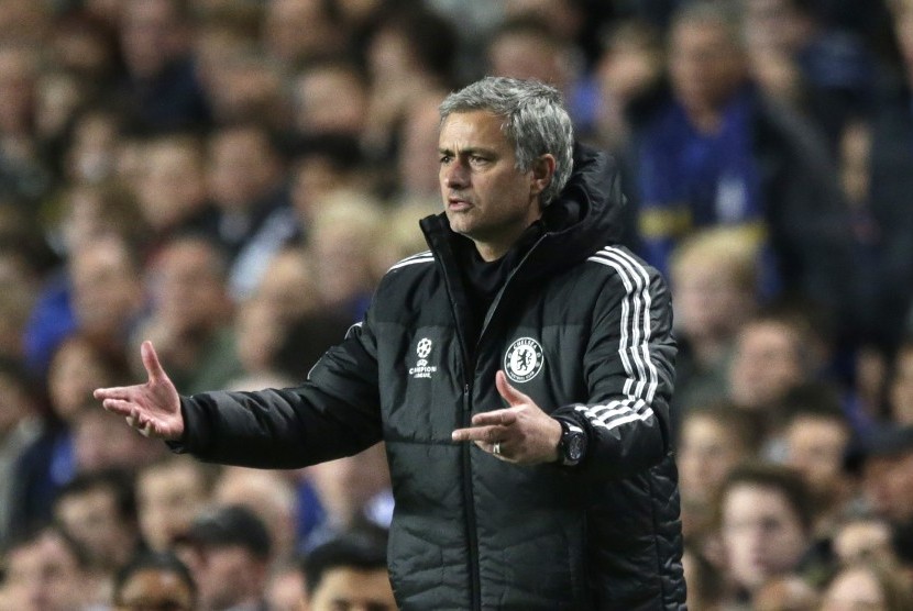 Pelatih Chelsea Jose Mourinho