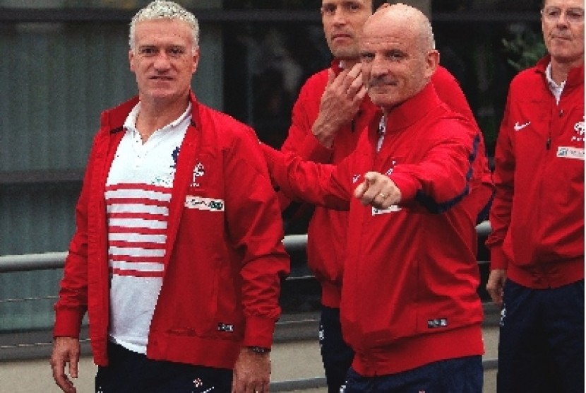 Pelatih Didier Deschamps.