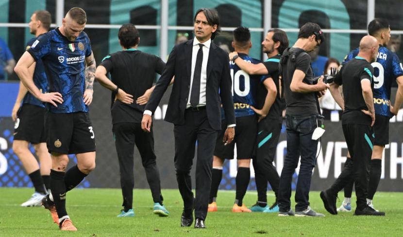Pelatih Inter Milan Simone Inzaghi tengah usai laga timnya melawan Sampdoria. Inter gagal juara Serie A meskipun menagalahkan Sampdoria 3-0.