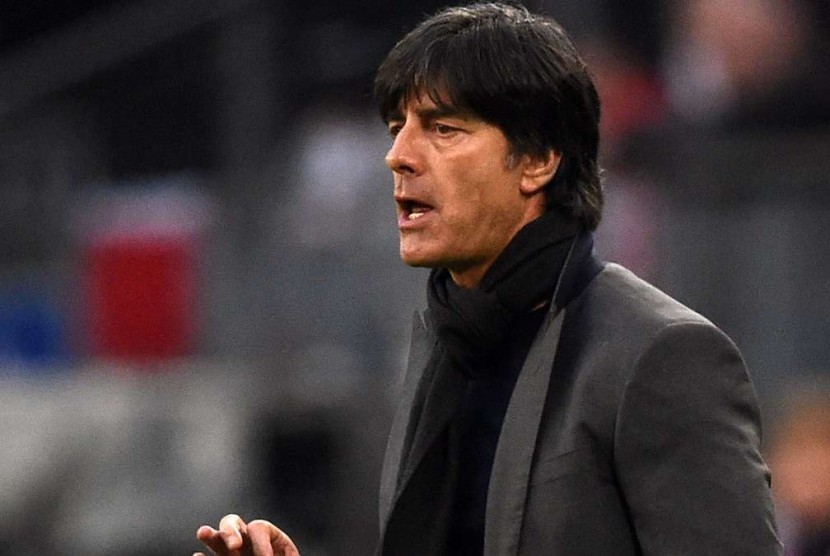 Pelatih Joachim Loew.