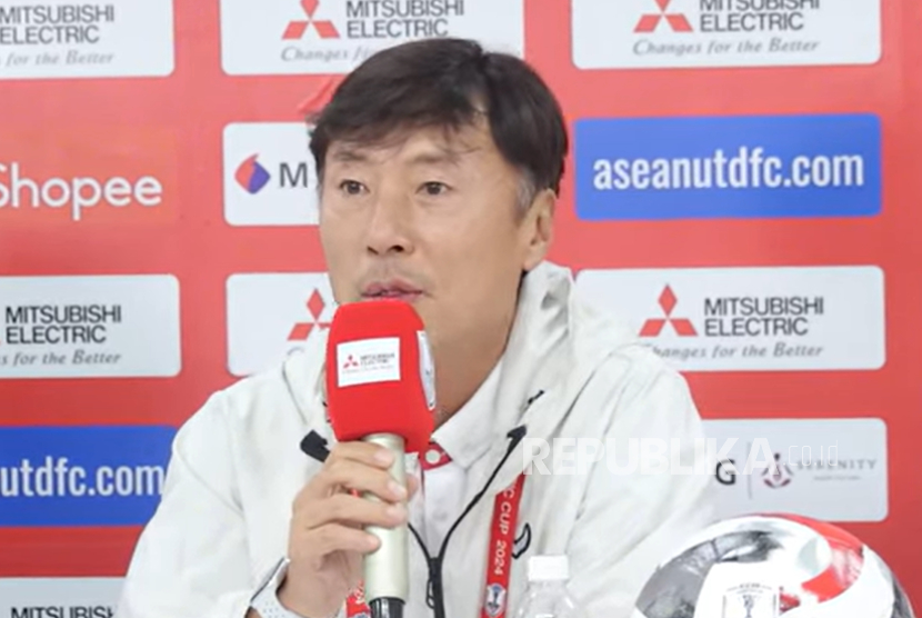 Pelatih Laos U-23 Ha Hyeokjun.