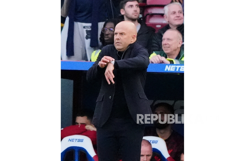 Pelatih Liverpool Arne Slot.