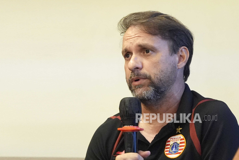 Pelatih Persija Jakarta Mauricio Souza.