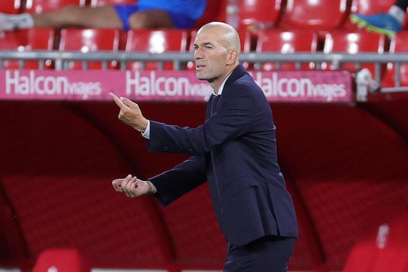 Pelatih Real Madrid Zinedine Zidane 