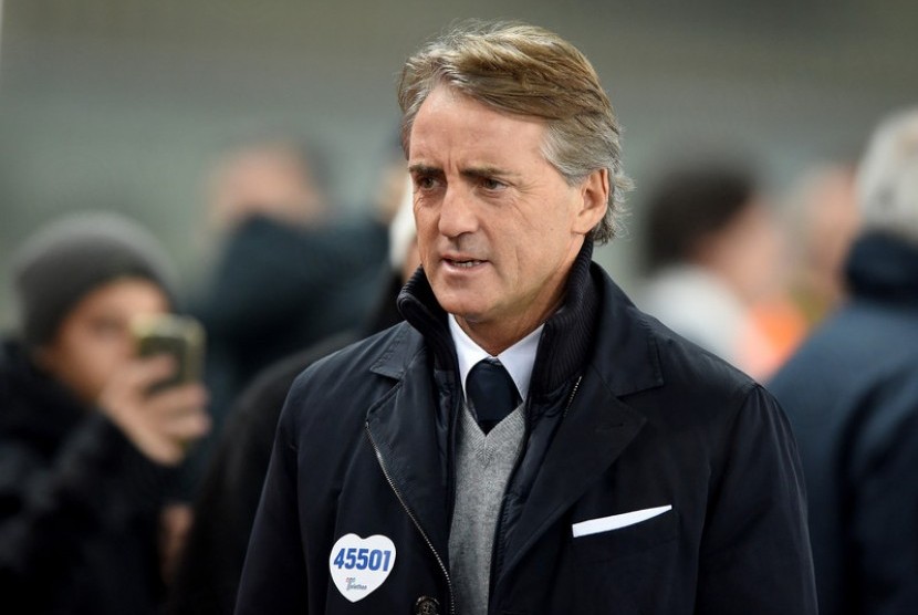 Pelatih Roberto Mancini.