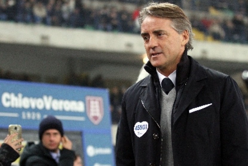 Pelatih Roberto Mancini.