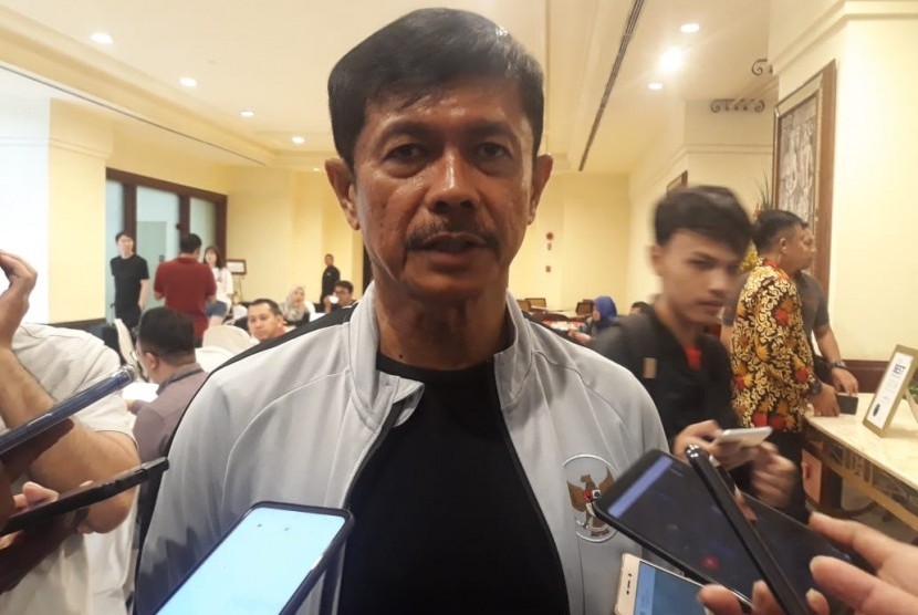 Direktur Teknik PSSI Indra Sjafri memberi semangat timnas U-16 yang akan berlaga di Piala AFC U-16.