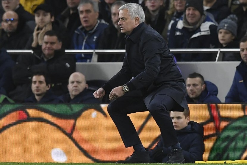 Pelatih Tottenham Hotspurs, Jose Mourinho.