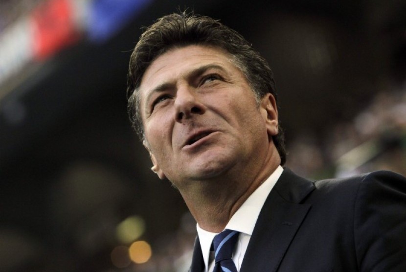 Pelatih Walter Mazzarri.