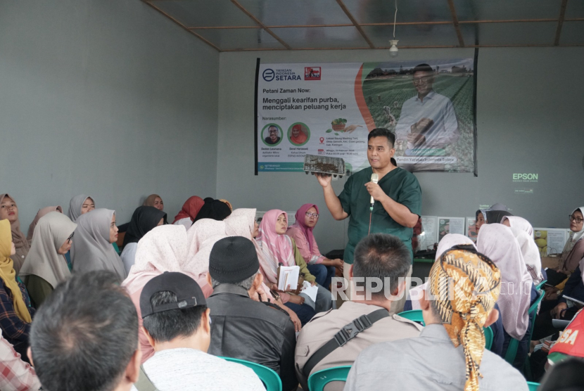 Pelatihan bertajuk Petani Zaman Now: Menggali Kearifan Purba Menciptakan Peluang Kerja yang diikuti petani lokal.