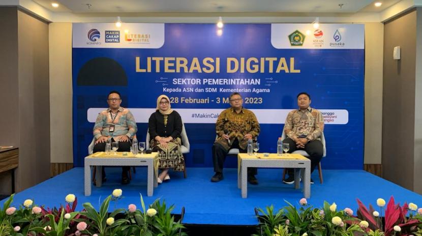 Pelatihan literasi digital bagi ASN Kementerian Agama (Kemenag) yang digelar secara hibrid di Jakarta pada Selasa-Jumat (28/2/2023-3/3/2023).