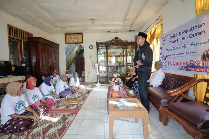 Pelatihan Tilawah Al Quran untuk ibu-ibu di Desa Sibongbong, Kecamatan Angkola Selatan, Kabupaten Tapanuli Selatan, Sumatra Utara.