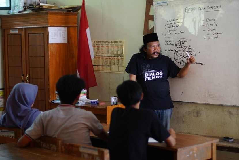 Pelatihan video dokumenter warga oleh CLC Purbalingga