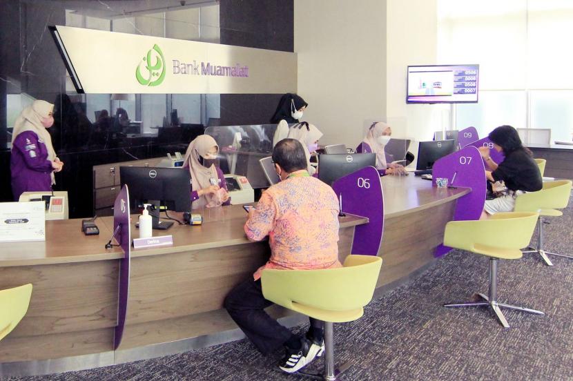 Pelayanan Bank Muamalat. PT Bank Muamalat Indonesia Tbk menjalin kerja sama dengan PT Jalin Pembayaran Nusantara (Jalin) dalam rangka perluasan jaringan sistem pembayaran. 