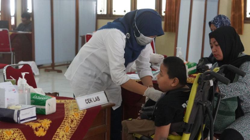 Pelayanan Jaminan Kesehatan Khusus (Jamkesus) Terpadu bagi penyandang disabilitas di Bantul, DIY.