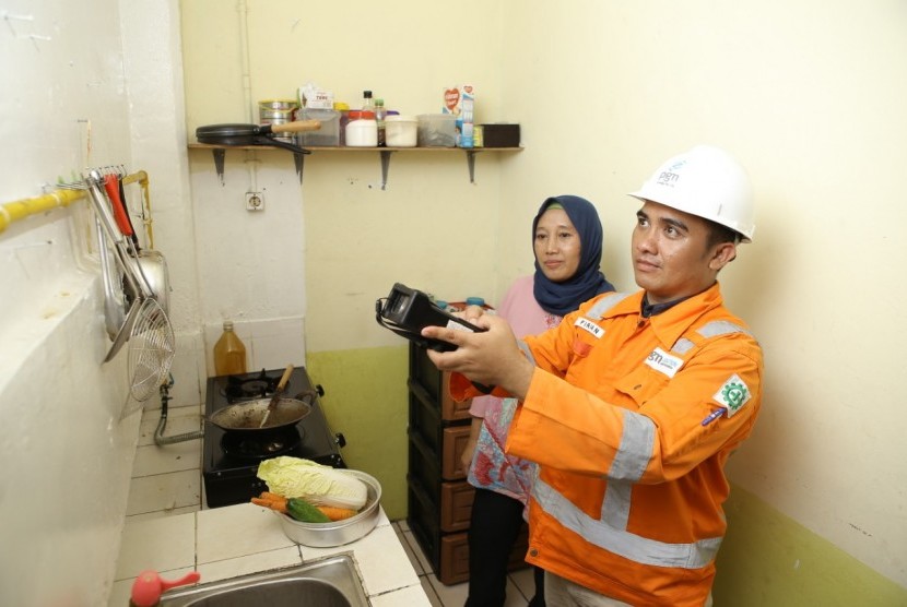 Pelayanan PGN (ilustrasi). PT Perusahaan Gas Negara Tbk (PGN) bekerjasama dengan Jakarta Propertindo (Jakpro) beserta afiliasinya dalam rangka penyediaan energi gas bumi mapun utilitas lainnya di wilayah DKI Jakarta.