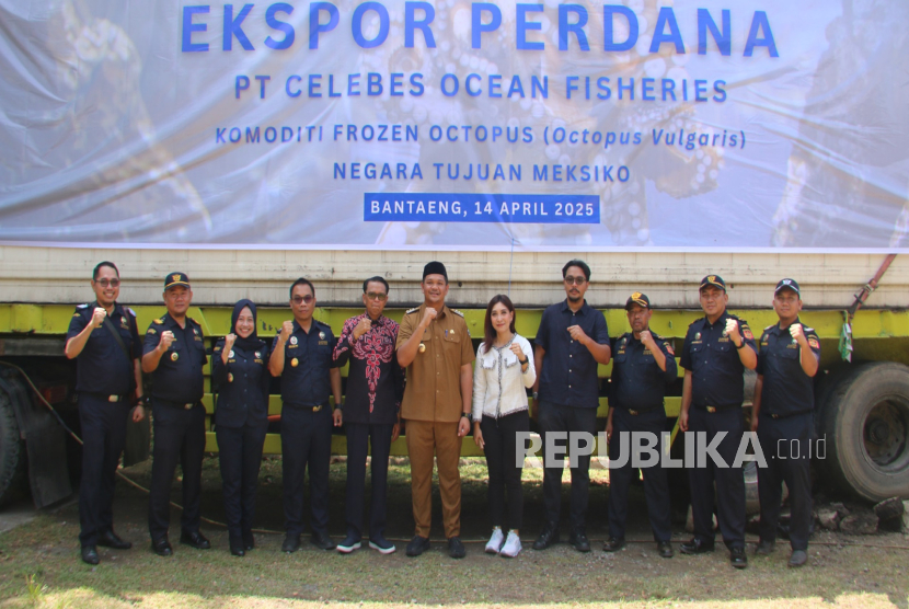 Pelepasan ekspor perdana 22 ton gurita yang dilakukan PT Celebes Ocean Fisheries dihadiri oleh Bea Cukai Makassar, Senin (14/4/2025) lalu. 