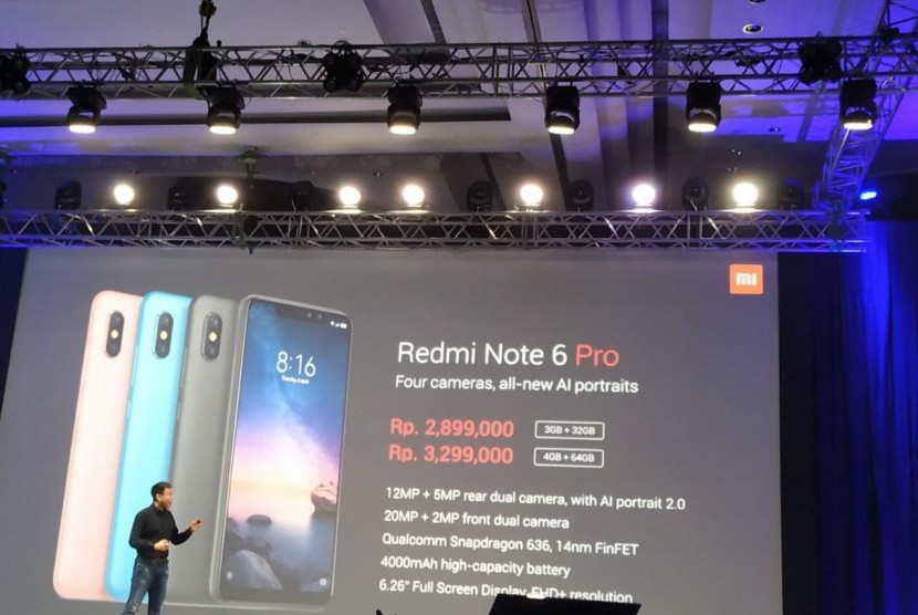 Peluncuram Redmi Note 6 Pro oleh Steven Shi, Head of Xiaomi South Oacific Regional Xiaomi Indonesia Country Manager, di Ciputra World, Jakarta, Selasa (6/11).