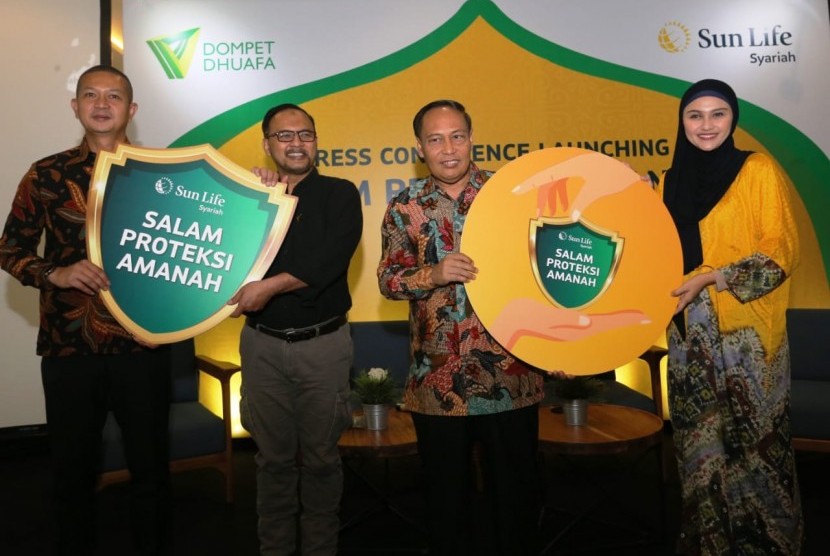 Peluncuran asuransi Sun Life Salam Proteksi Amanah di Jakarta, Kamis (16/5). 