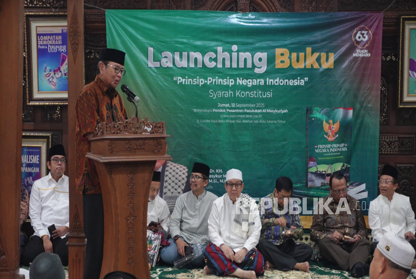 Cahaya di Usia 63: Peluncuran Buku dan Jejak Pemikiran Prof KH Ali Masykur Musa