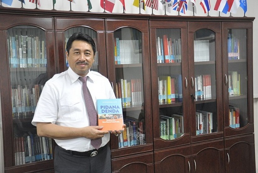 Peluncuran buku karya Prof. Dr. Syaiful Bakhri, SH., MH  